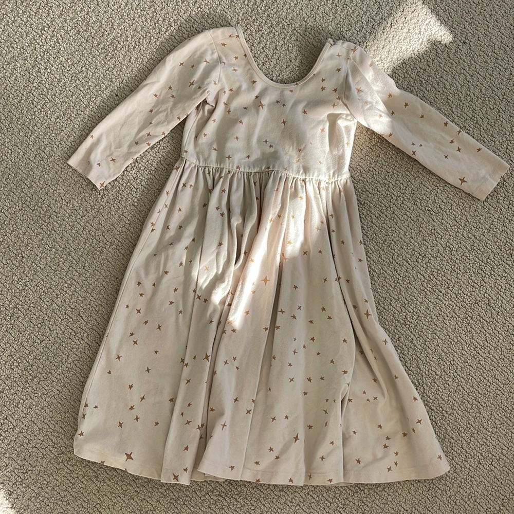 Girl’s Alice + Ames ballerina dress with star pattern, Sz 10